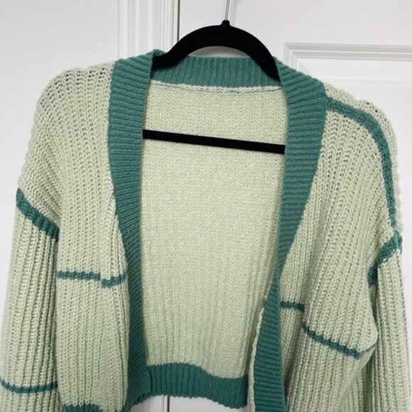 Green & Teal Cardigan - Picture 2 of 4